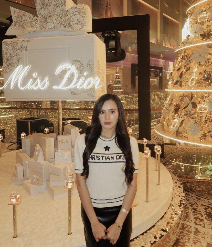 potret Beby Tsabina di event Dior di Singapura (Instagram.com/bebytsabina)