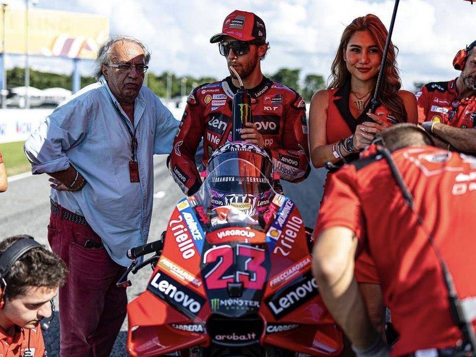 Enea Bastianini dan Carlo Pernat (instagram.com/bestia23)