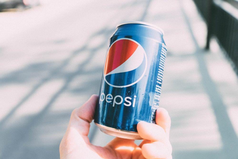 ilustrasi soda (pexels.com/Martin Péchy)