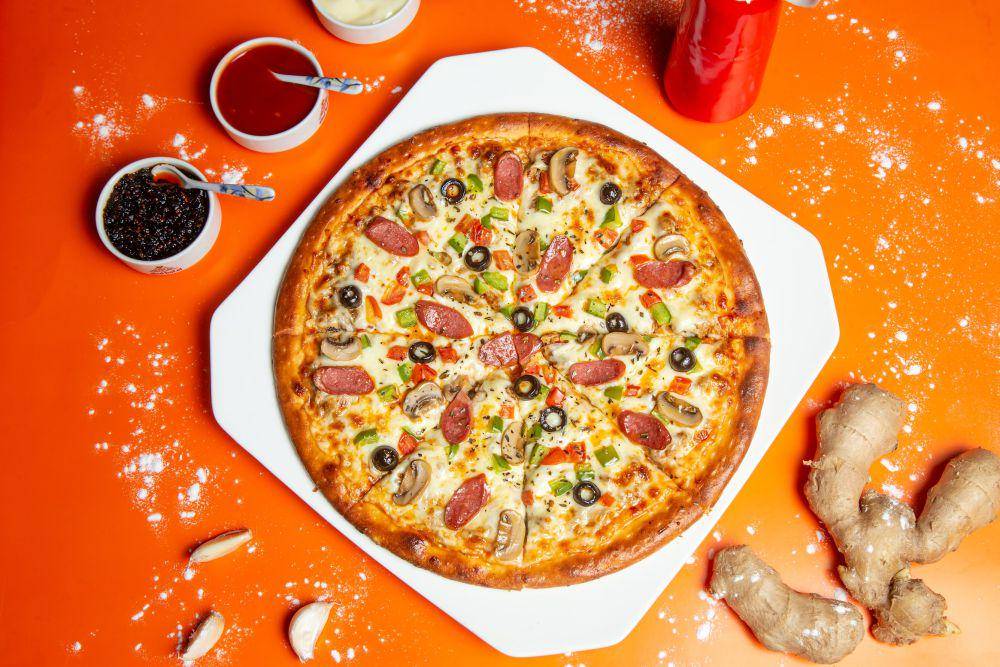 ilustrasi pizza (unsplash.com/Shourav Sheikh)