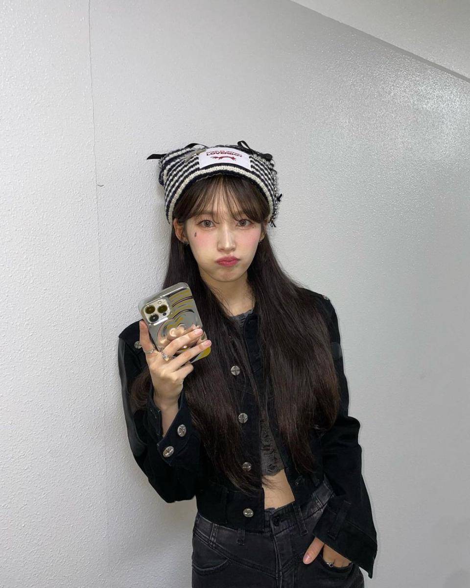 Arin Oh My Girl (instagram.com/ye._.vely618)