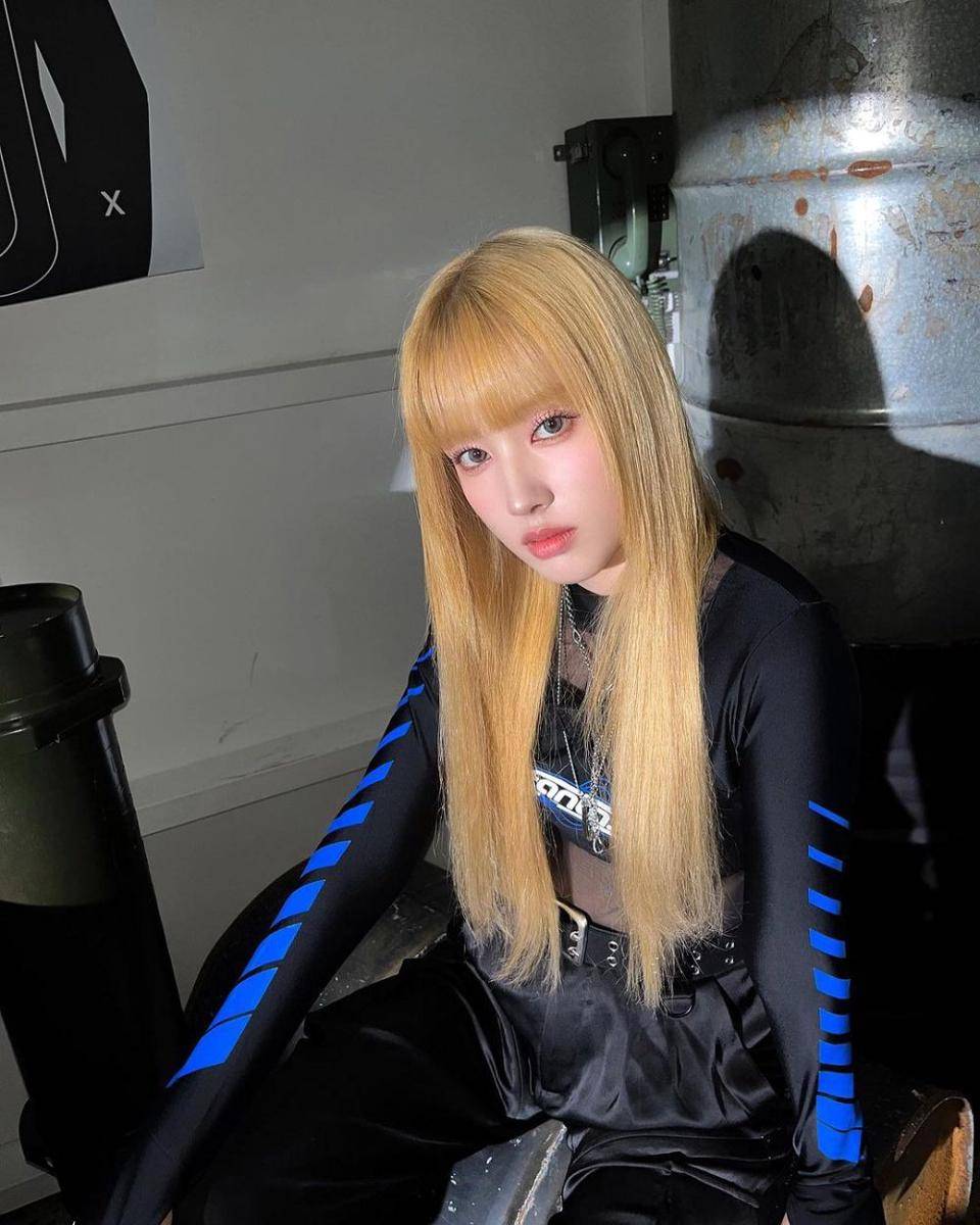 Stayc Yoon (instagram.com/stayc_highup)