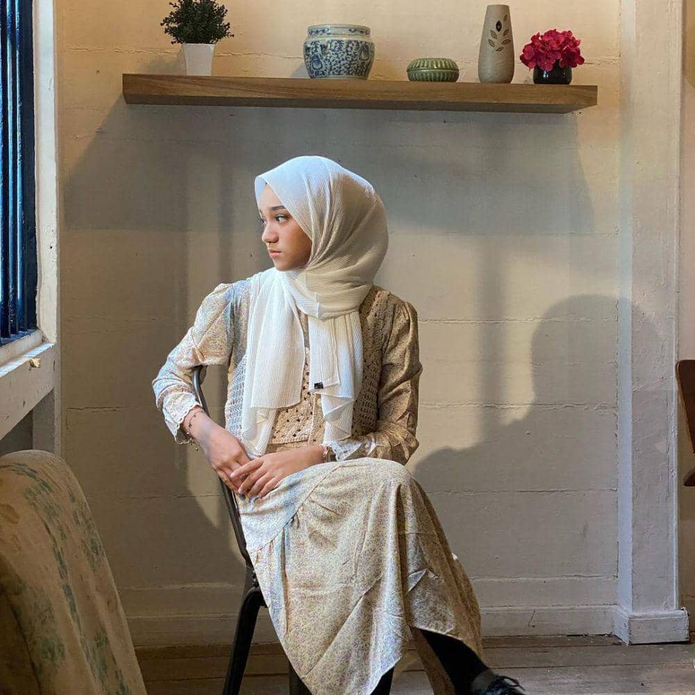 padu padan dress ala Nabila Taqiyyah (instagram.com/nabilataqiyyah)