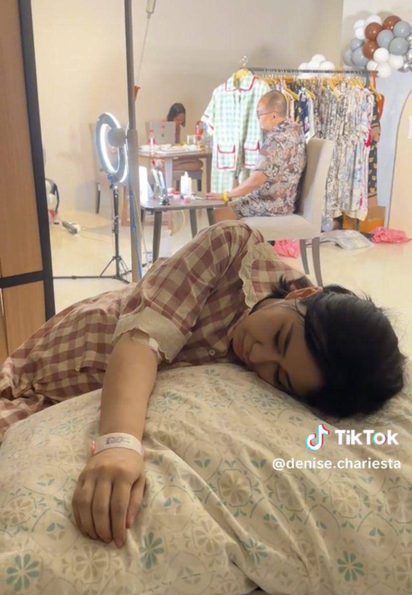 potret Denise Chariesta live jualan sambil momong anak (tiktok.com/denise.chariesta)