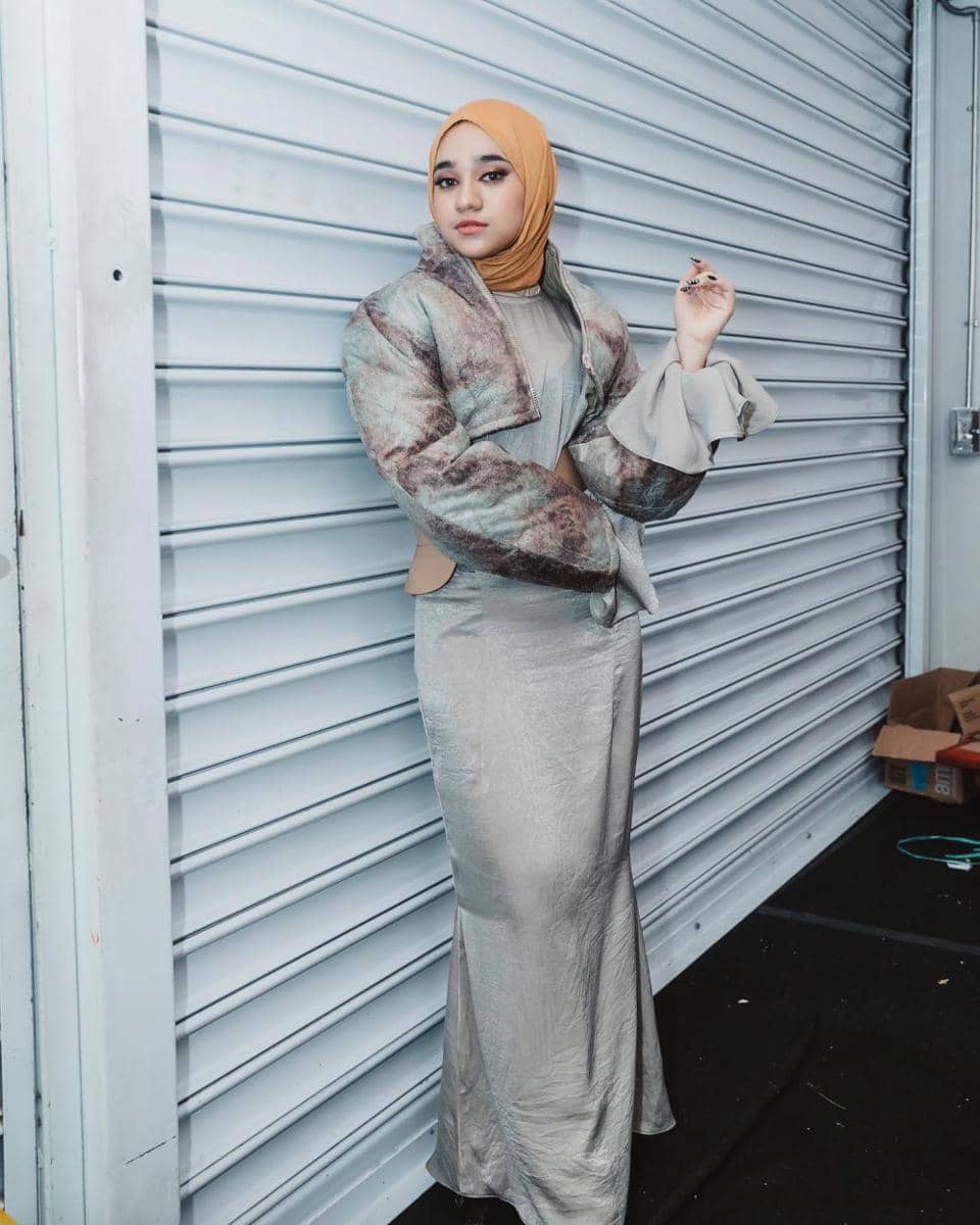 padu padan dress ala Nabila Taqiyyah (instagram.com/nabilataqiyyah)