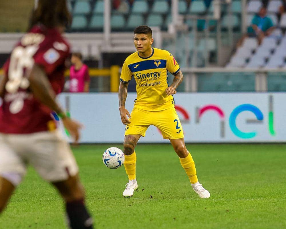 Bruno Amione saat membela Hellas Verona. (instagram.com/brunoamione)