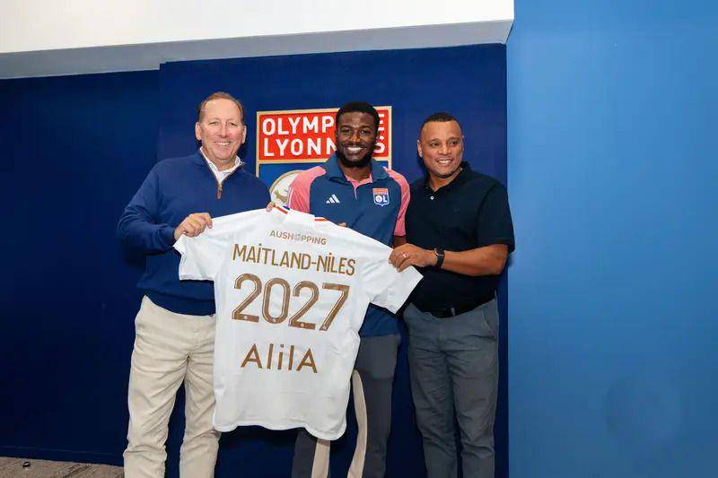 Ainsley Maitland-Niles (ol.fr)