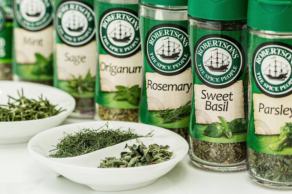 ilustrasi daun aromatik (pixabay.com/Steve Buissinne)