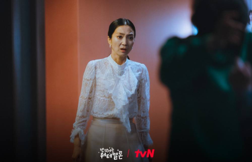 potret Kim Joo Ryung di drakor Twinkling Watermelon (dok.tvN/Twinkling Watermelon)