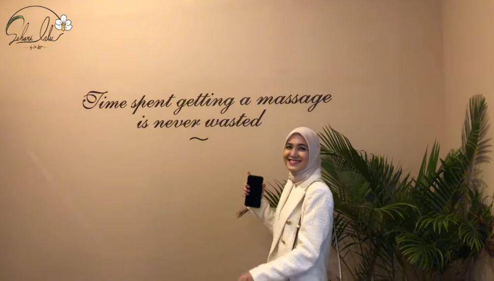 vlog perdana Cut Syifa (youtube.com/Sehari Lalu)