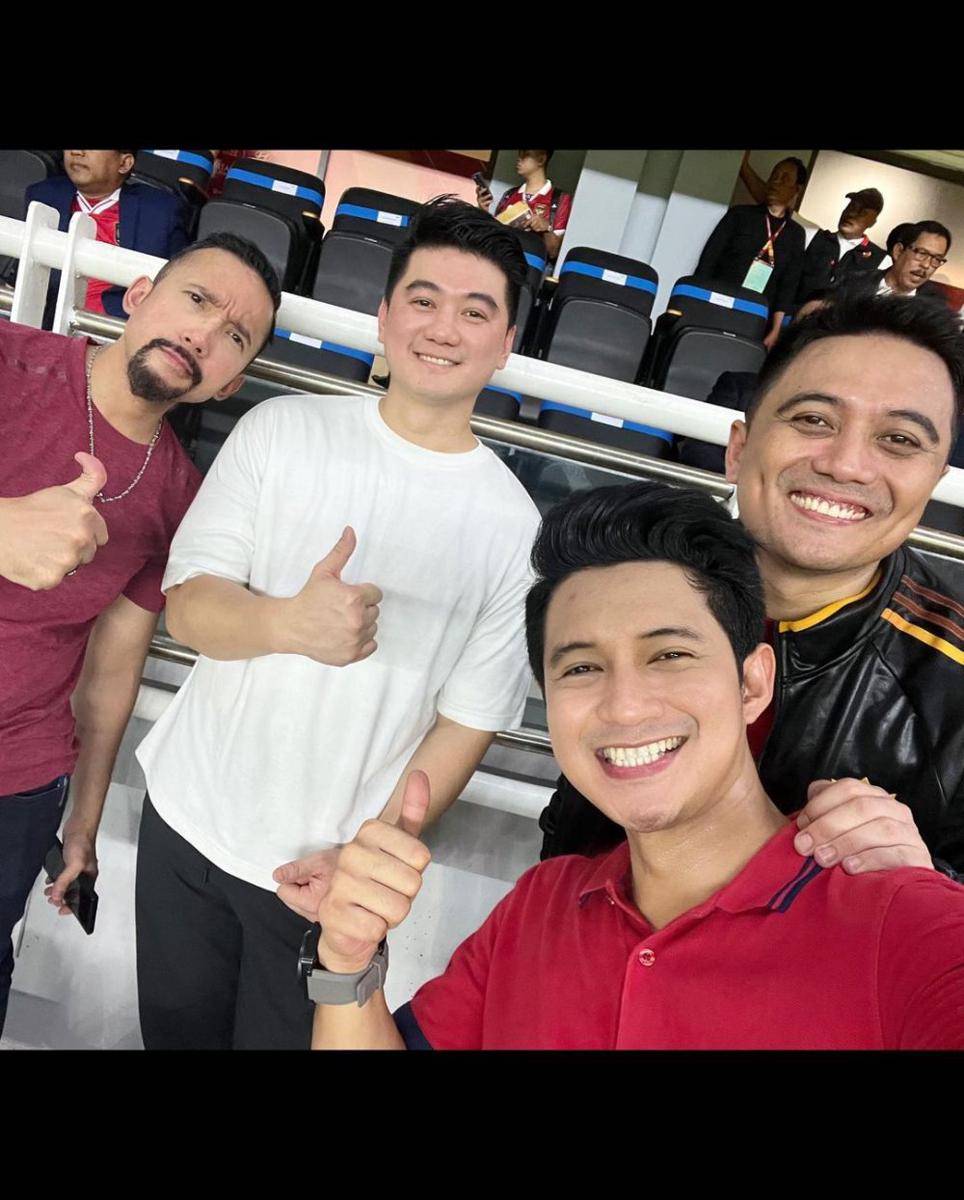 potret Chand Kelvin nonton Piala Dunia U-17 (instagram.com/chand_kelvin)