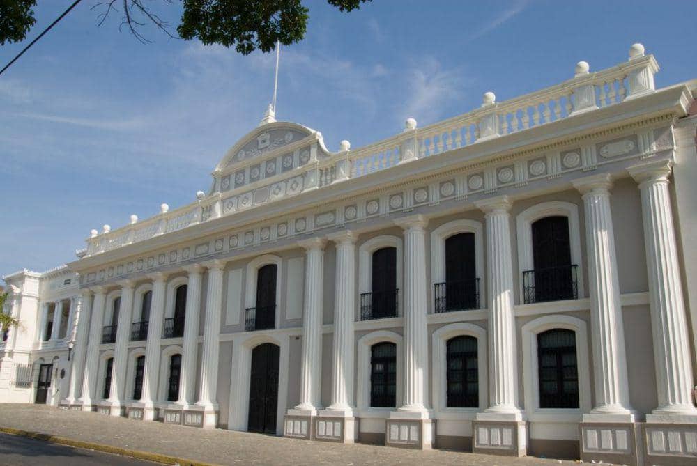 Universidad de Carabobo (maripuerta.com)