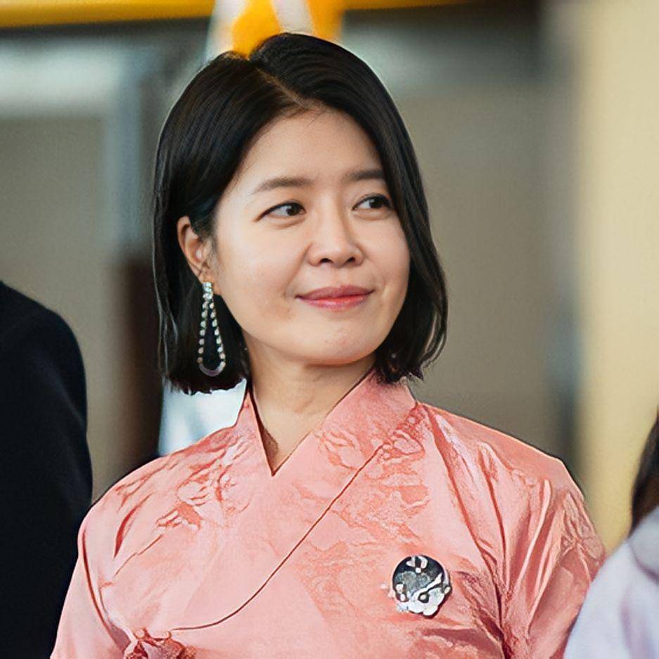 cuplikan Kim Yeo Jin di drakor The Story of Park's Marriage Contract (dok. MBC/열녀박씨 계약결혼뎐)