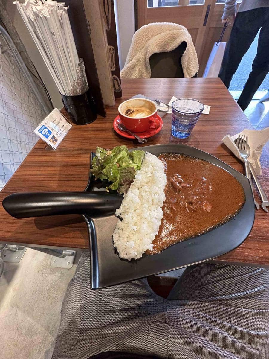 potret penyajian hidangan kari nyeleneh (reddit.com/user/KingZero010)