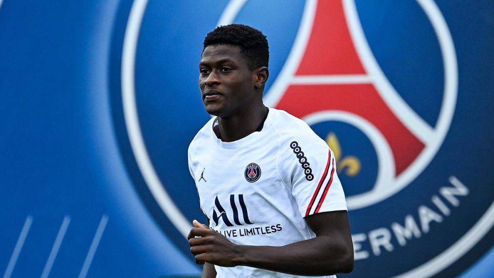 Nuno Mendes (psg.fr)