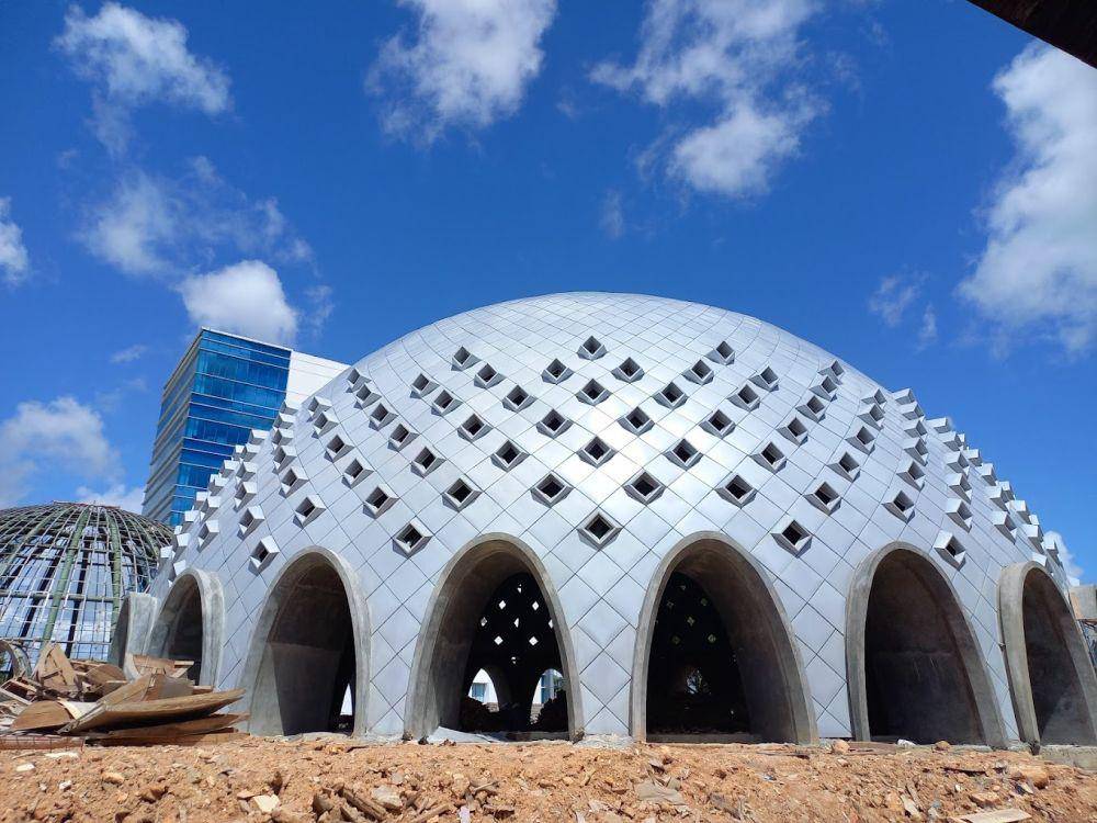 Masjid Agung Kubah Timah (google.com/khairilanwar)