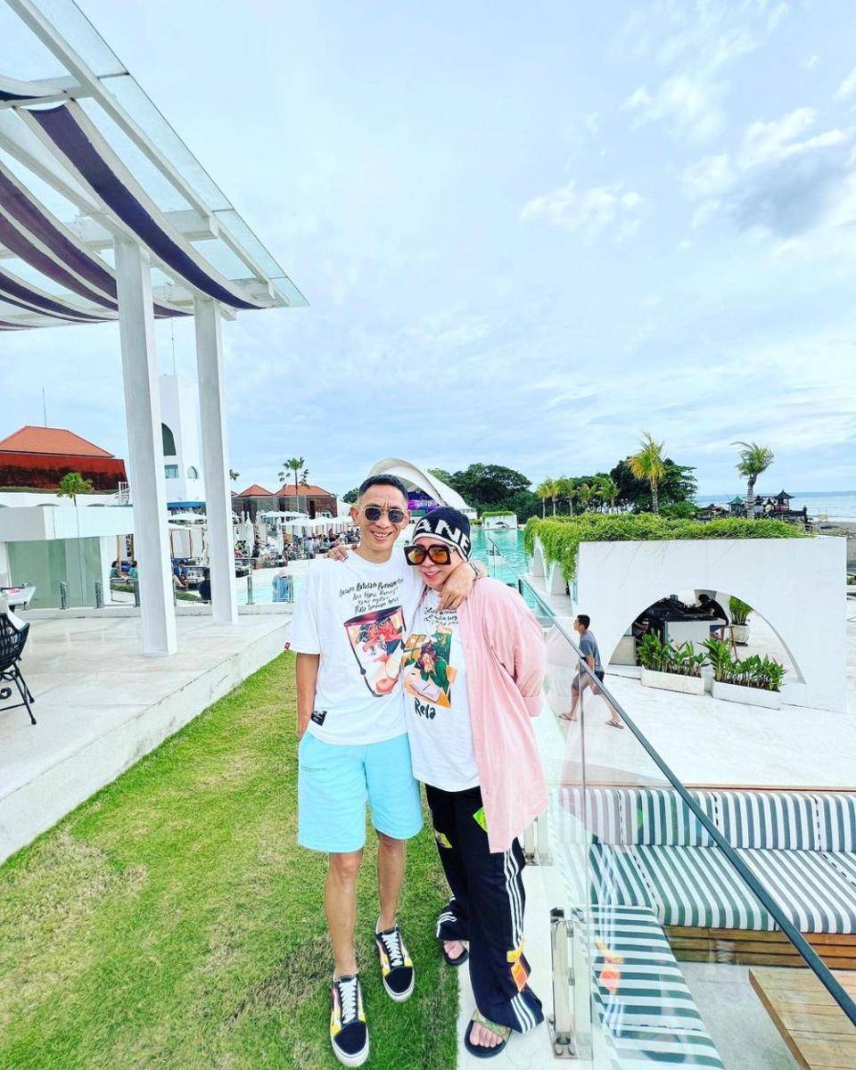 OOTD Couple Melly Goeslaw dan Anto Hoed. (instagram/antohhoed)