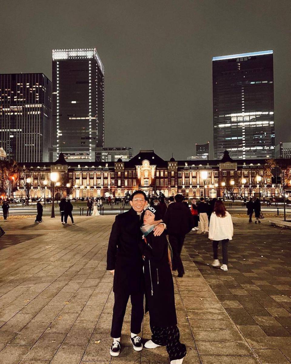 OOTD Couple Melly Goeslaw dan Anto Hoed. (instagram/melly_goeslaw)