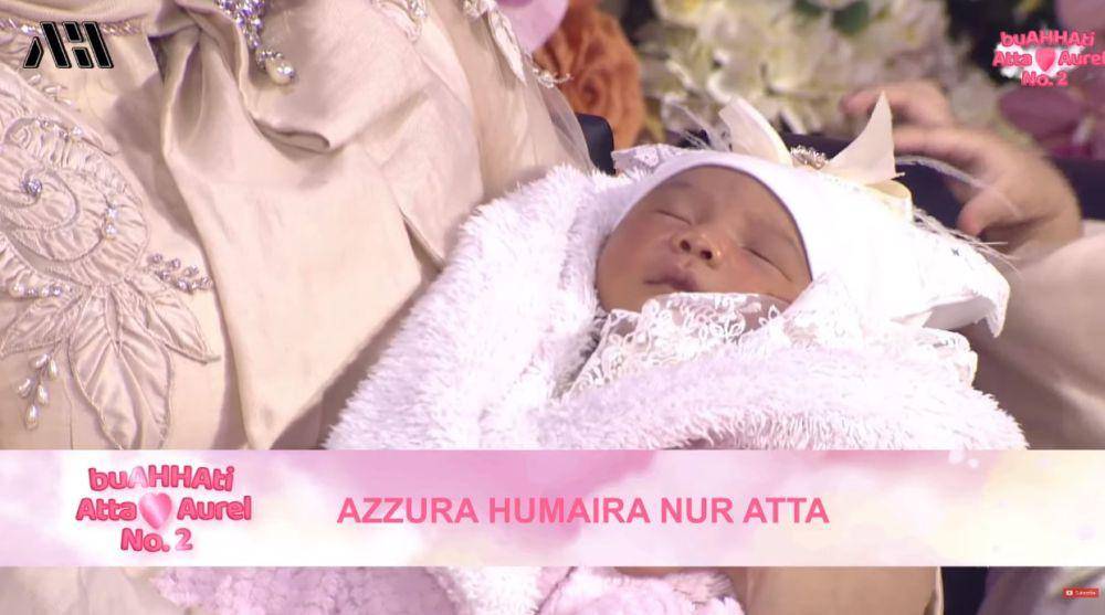 potret Azzura anak kedua Atta dan Aurel (YouTube.com/AH)