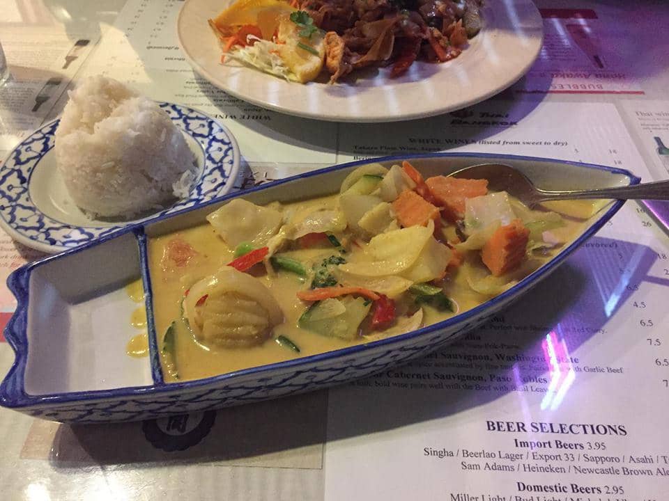 potret penyajian hidangan kari nyeleneh (reddit.com/user/raycill)