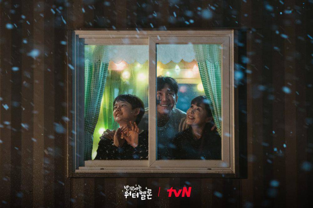 Choi Won Young, Seo Young Hee, dan Jung Hyun Jun di Twinkling Watermelon (dok. tvN/Twinkling Watermelon)