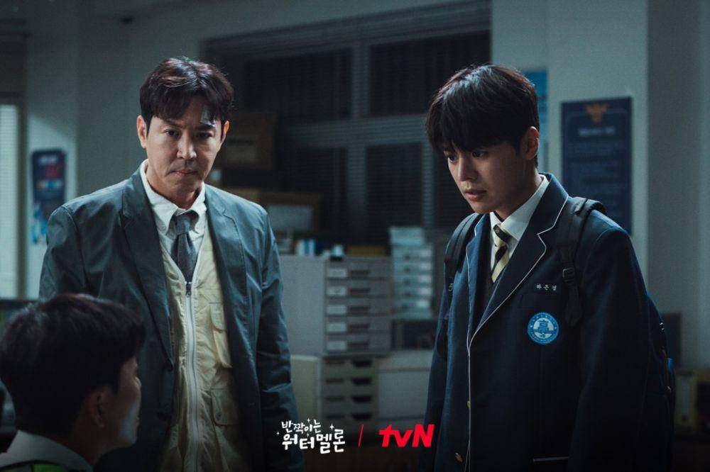 Ryeo Un dan Choi Won Young di Twinkling Watermelon (dok. tvN/Twinkling Watermelon)