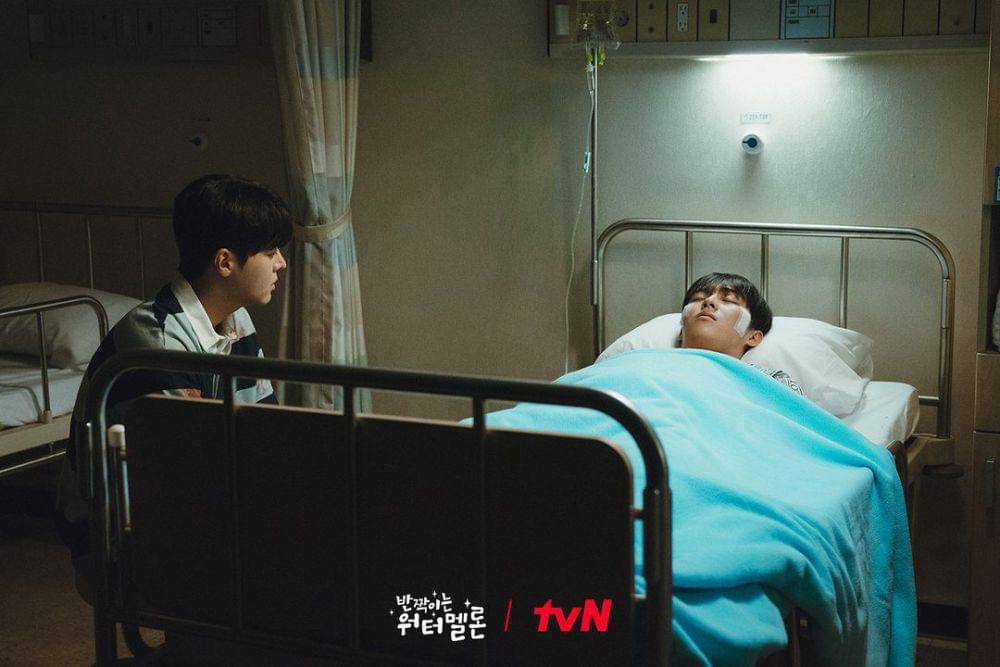 still cuts drama Twinkling Watermelon (instagram.com/tvn_drama)