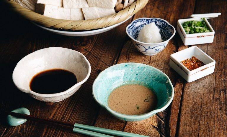 ilustrasi racikan saus shabu shabu (justonecookbook.com)