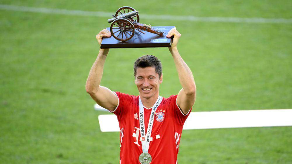 Robert Lewandowski (bundesliga.com)