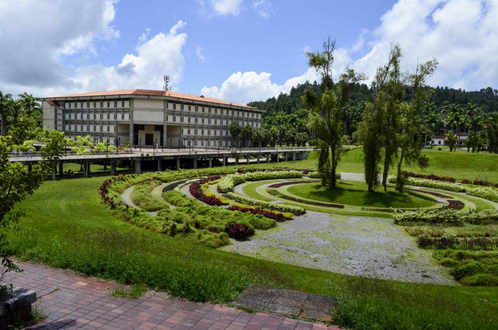 Universidad Simón Bolívar (universidadesyprofesiones.com)