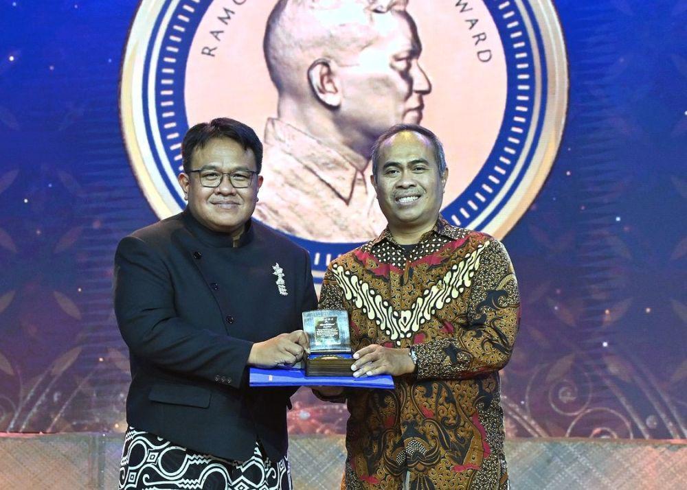 Watchdoc Akhirnya Terima Langsung Penghargaan Ramon Magsaysay