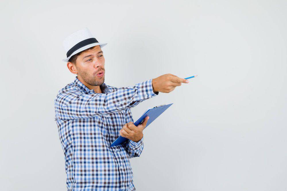 ilustrasi seseorang sedang menagih utang (freepik.com/8Photo)