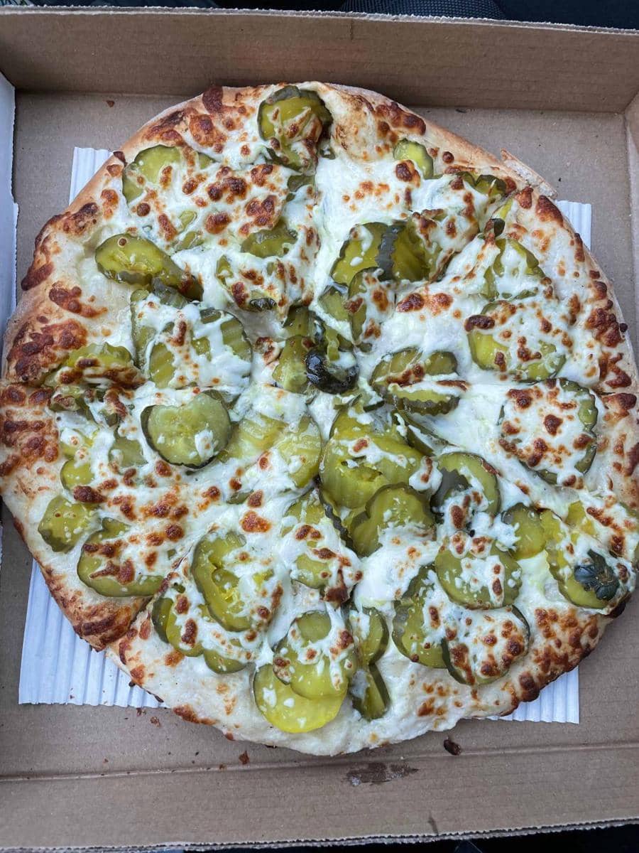 potret kombinasi nyentrik acar dengan makanan lain (reddit.com/user/nbb333)