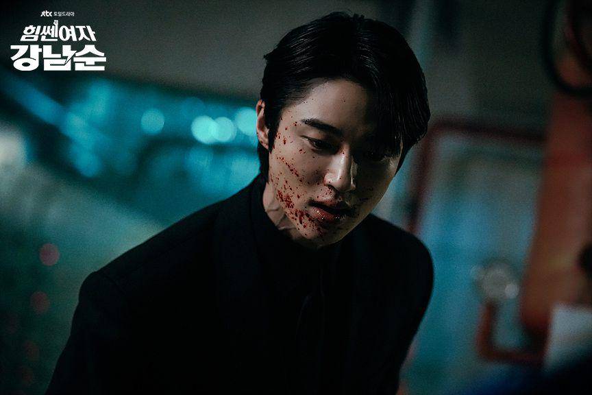 potret Byeon Woo Seok di drakor Strong Girl Nam Soon (dok.JTBC/Strong Girl Nam Soon)