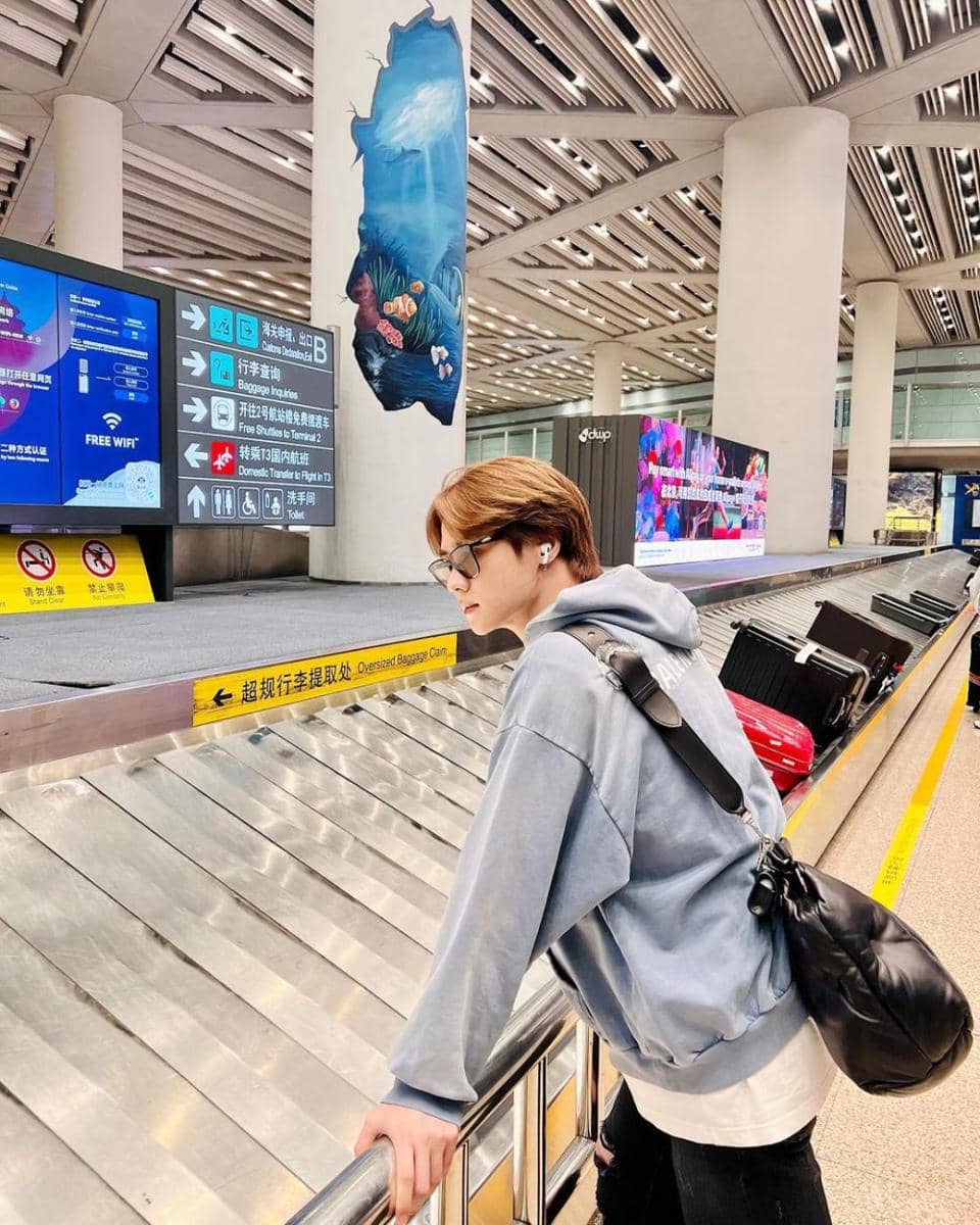 Kun WayV (instagram.com/kun11xd)