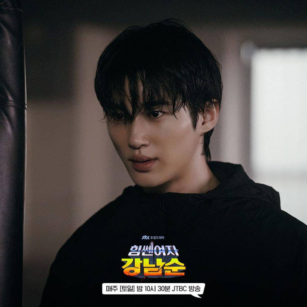 potret Byeon Woo Seok di drakor Strong Girl Nam Soon (Instagram.com/jtbcdrama)