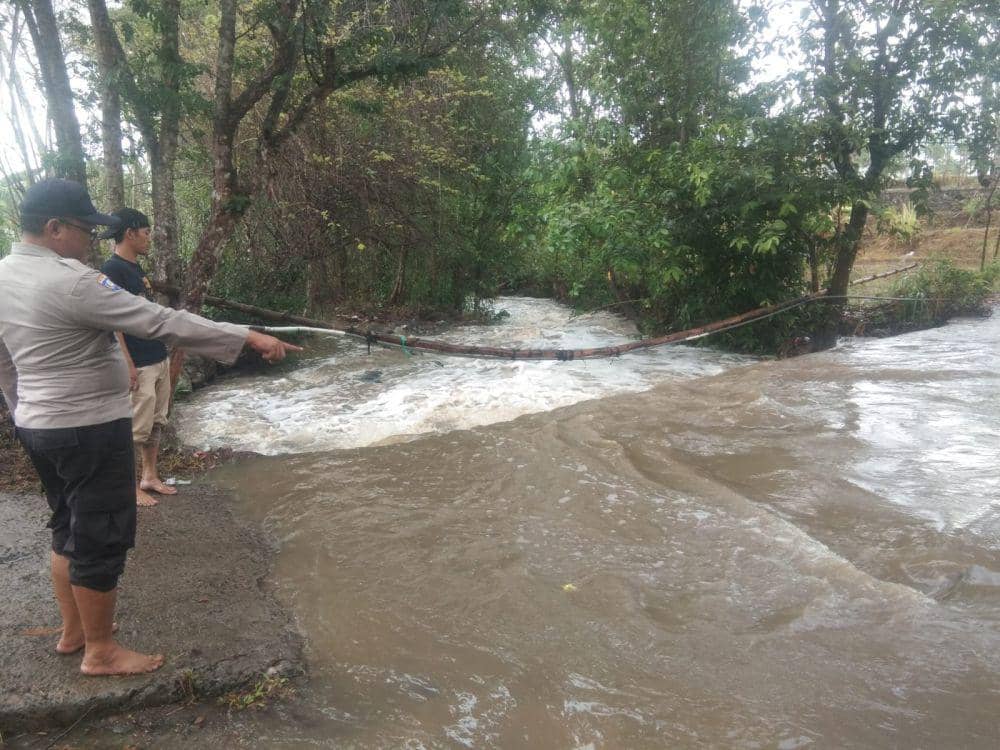 Air Sungai Meluap, Bocah 2,5 Tahun di Lombok Tewas Terseret Arus