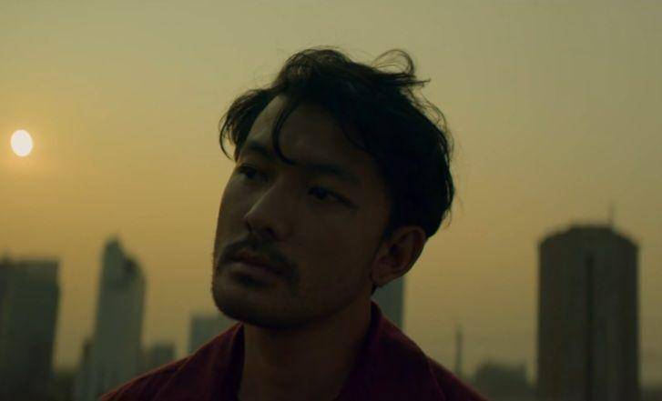 Rio Dewanto di film Nanti Kita Cerita tentang Hari Ini (dok. Visinema Pictures/Nanti Kita Cerita tentang Hari Ini)