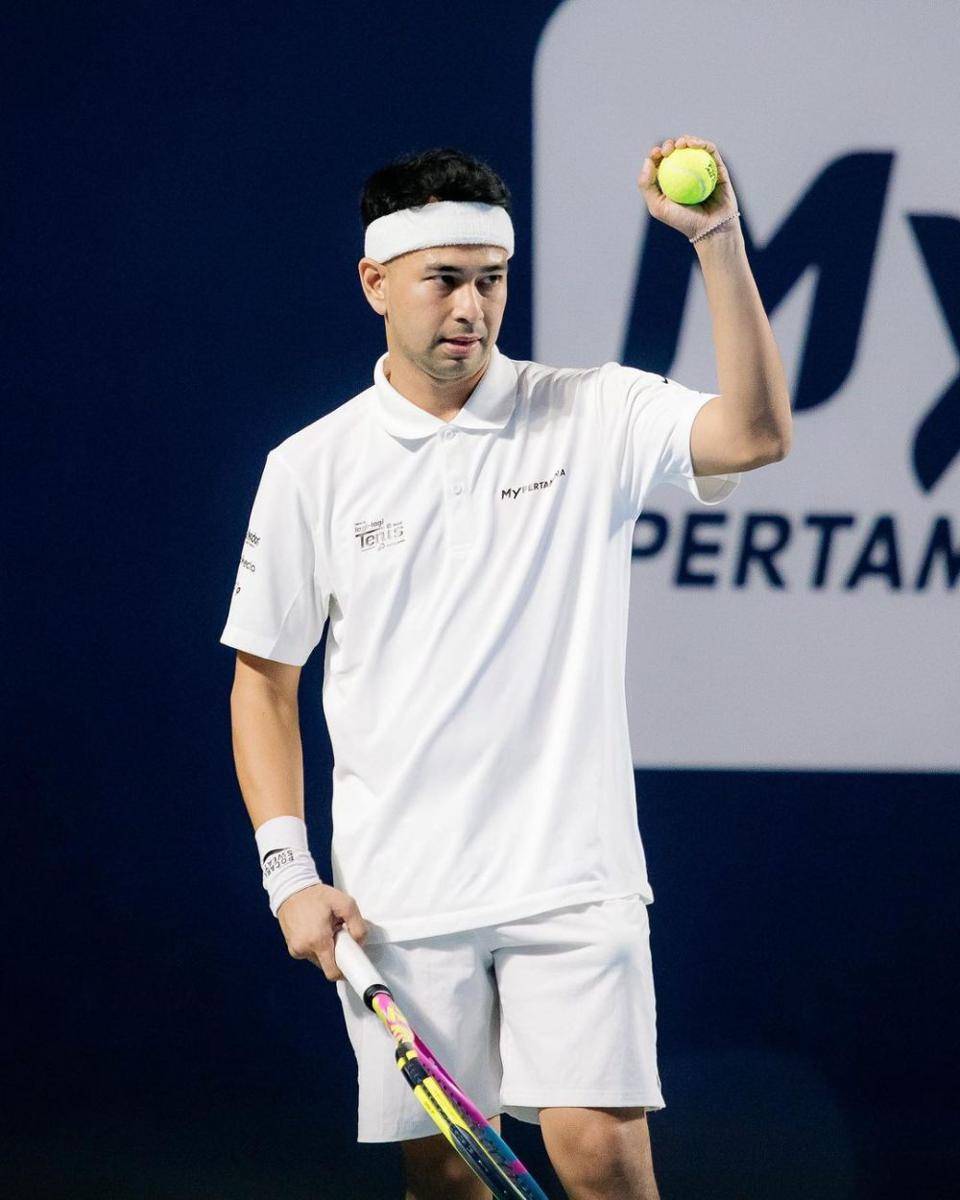 momen Raffi Ahmad main tenis (instagram.com/raffinagita1717/)