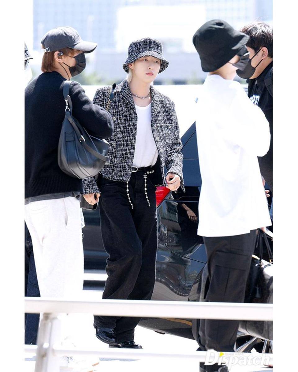 outfit old money ala Renjun NCT DREAM (instagram.com/dispatch_style)