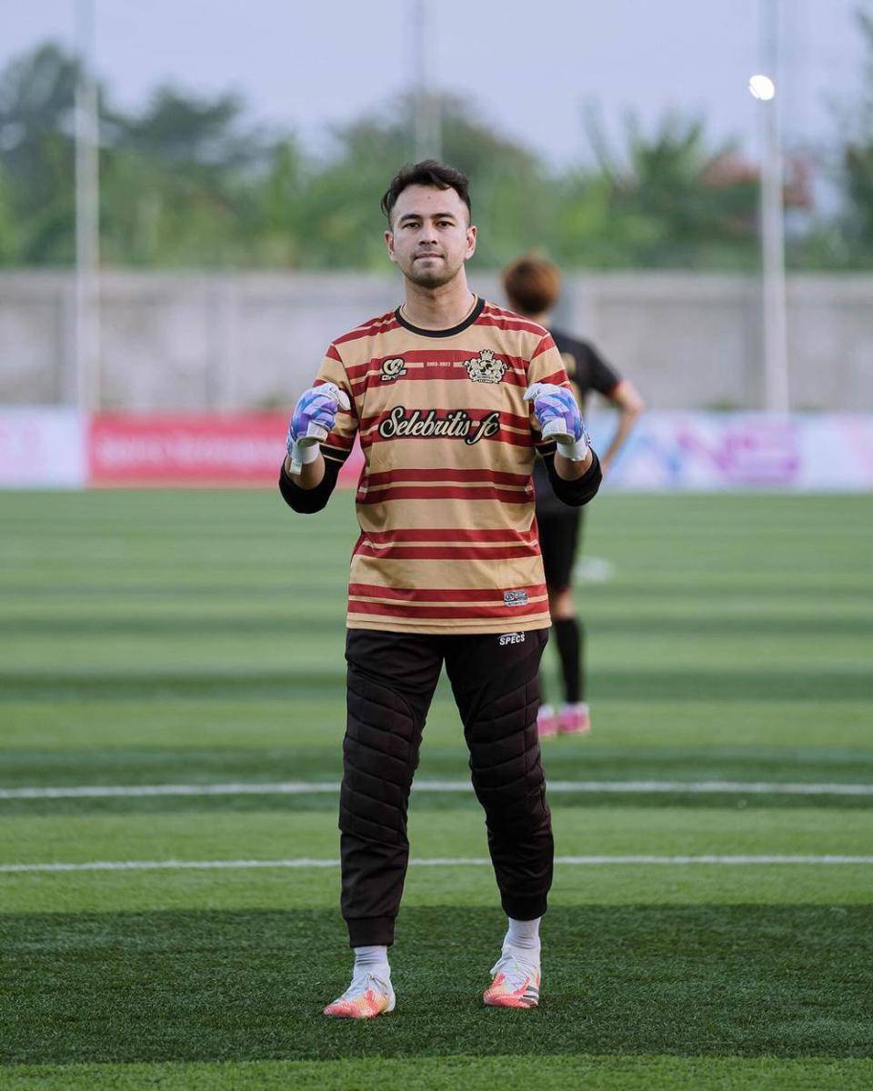 momen Raffi Ahmad main sepak bola (instagram.com/raffinagita1717/)