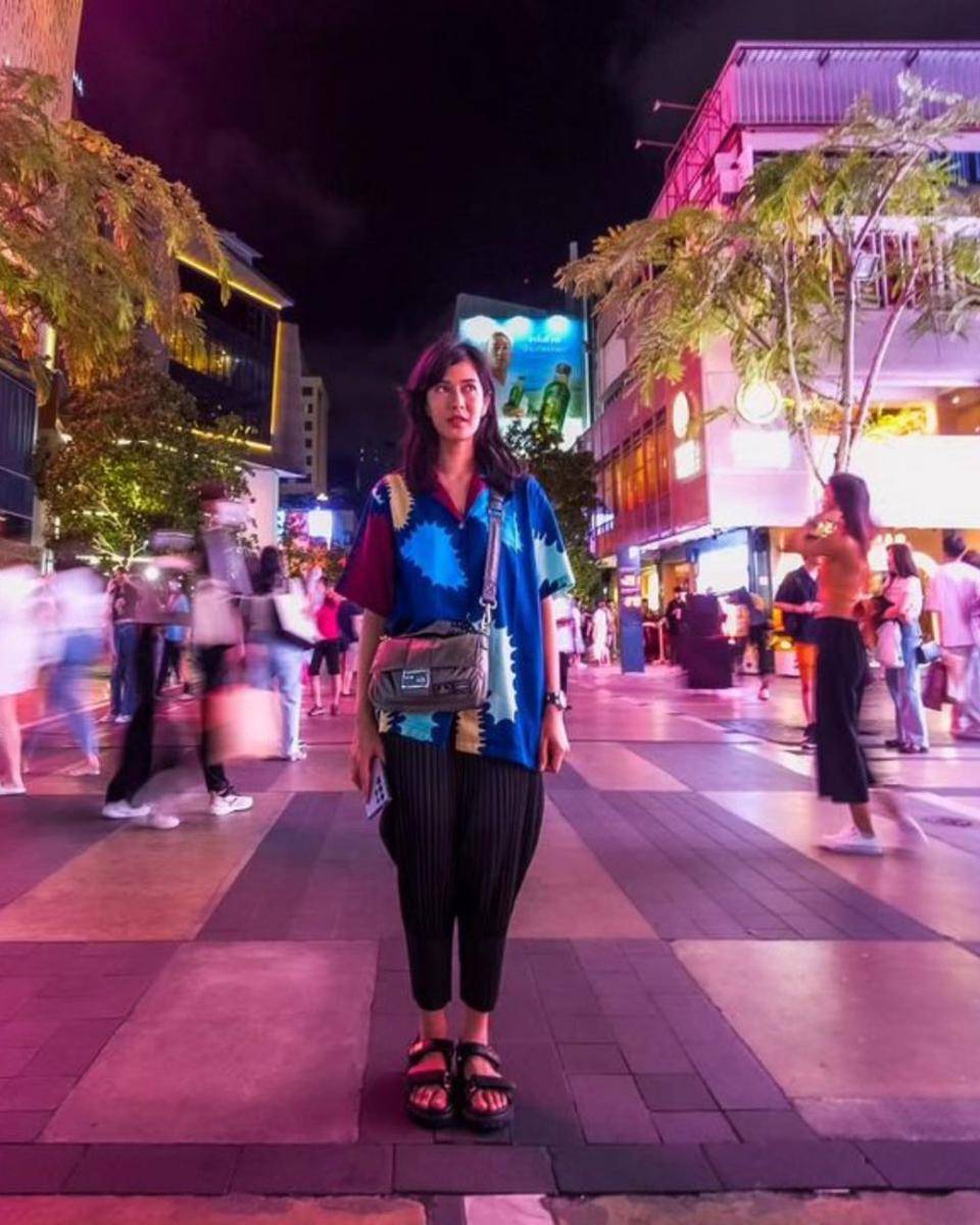 outfit feminin ala Dian Sastro (instagram.com/therealdisastr)