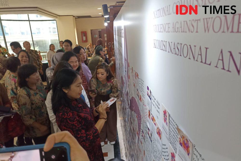 Menteri Pemberdayaan Perempuan dan Perlindungan Anak Bintang Puspayoga dalam acara puncak perayaan 25 Tahun Komnas Perempuan di Jakarta Pusat, Rabu (15/11/2023). (IDN Times/Lia Hutasoit)
