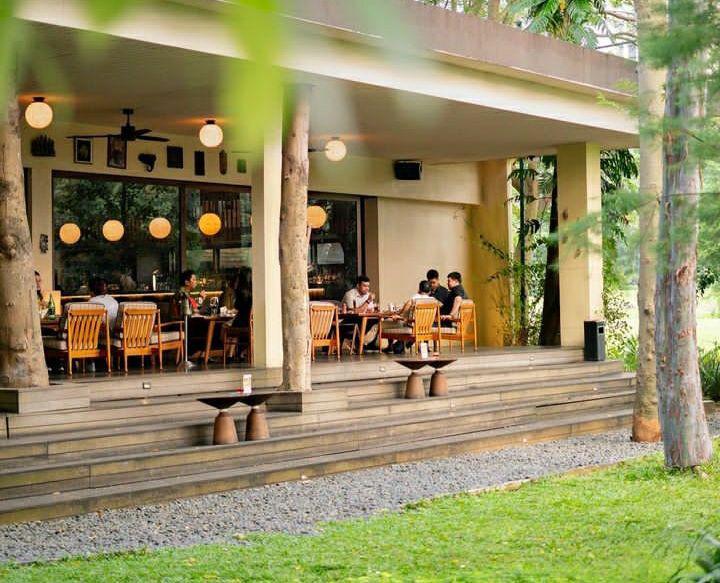 10 Rekomendasi Tempat Makan Nuansa Alam di Jakarta, Syahdu!