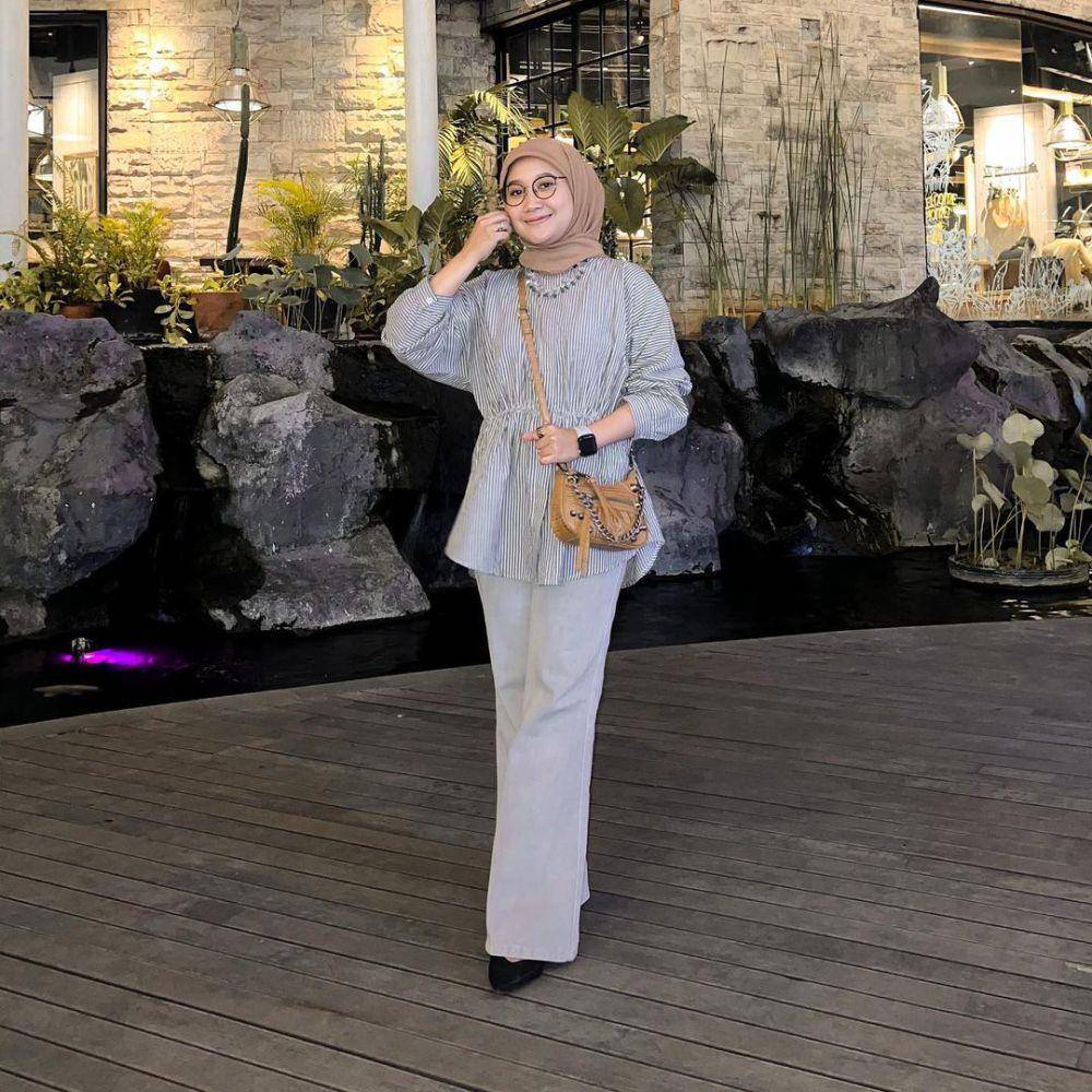 Selebgram Astrisyanti (instagram.com/astrisyanti)