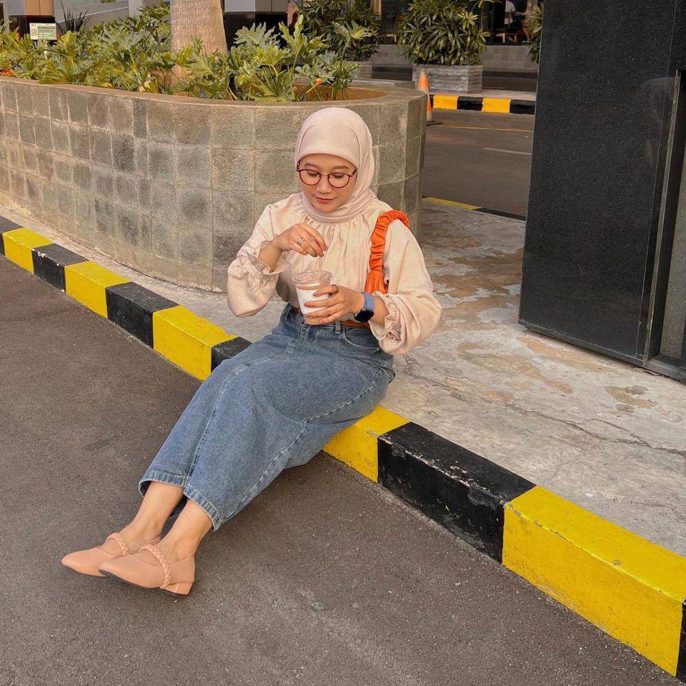 Selebgram Astrisyanti (instagram.com/astrisyanti)