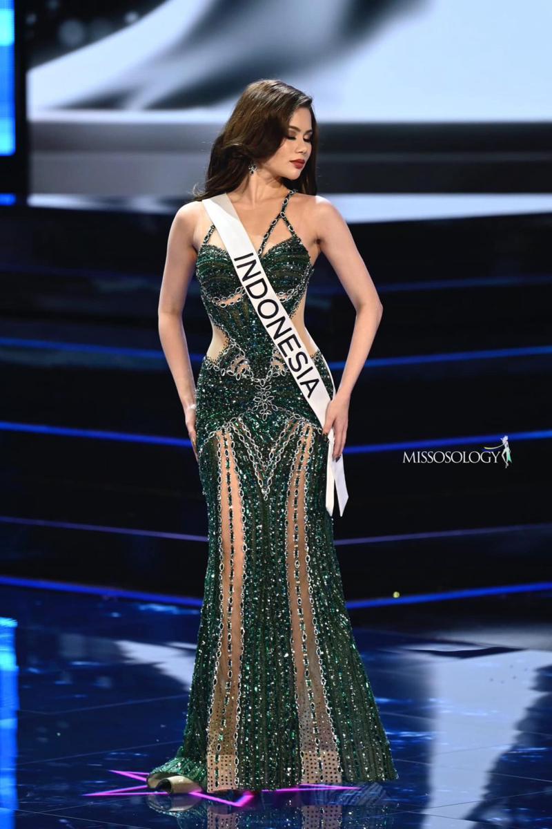 Potret Gaun Malam Finalis Asia di Preliminary Miss Universe 2023 (Facebook.com/Missosology)