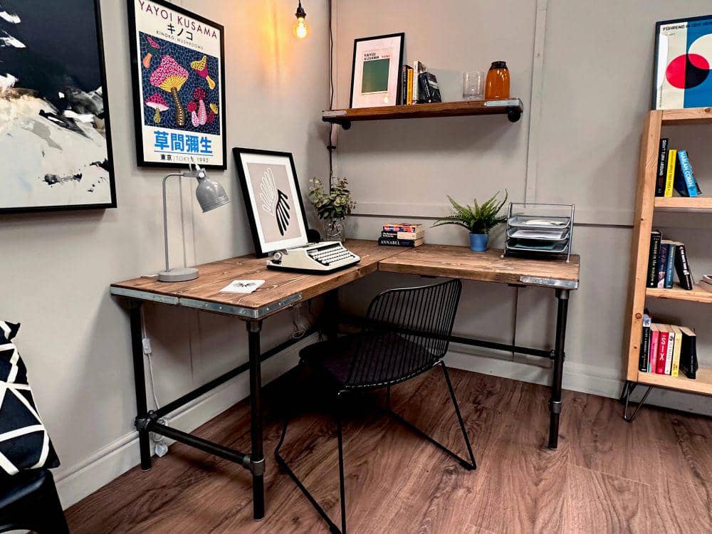 inspirasi corner desk (chronologystore.co.uk)