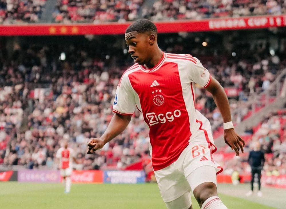 Amourricho van Axel Dongen saat membela Ajax Amsterdam. (instagram.com/amojahv)