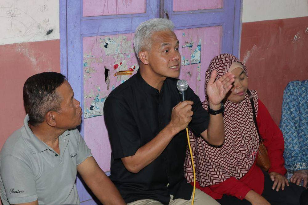 Ganjar Pranowo bertemu dengan sejumlah warga di Kabupaten Kulon Progo, Daerah Istimewa Yogyakarta (DIY) (IDN Times/Istimewa)
